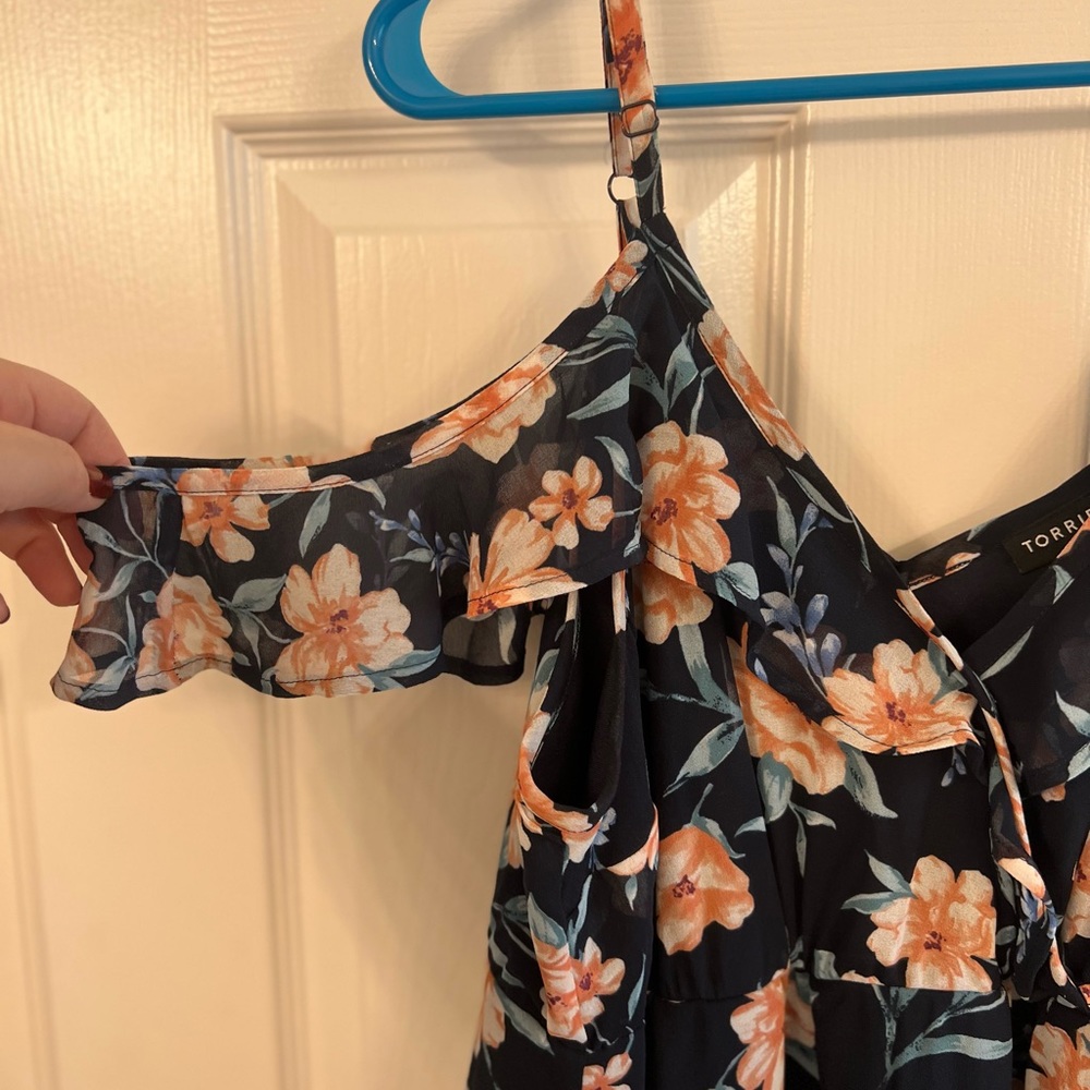 Floral Black Dress - Picture 3 of 4